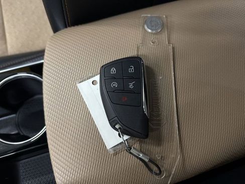 Certified 2026 Chevrolet Equinox ACTIV w/ Convenience Package III image 34