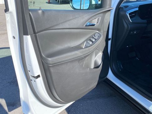 Used 2025 Buick Encore GX Preferred image 18