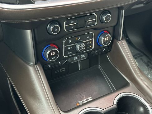 Used 2022 Chevrolet Tahoe LT w/ Luxury Package image 20