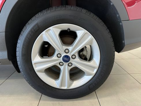 Used 2014 Ford Escape SE w/ Equipment Group 201A image 8