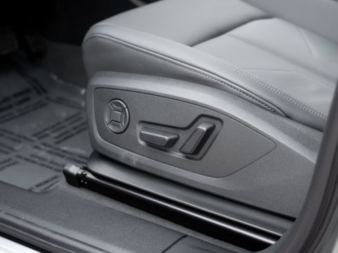 New 2025 Audi Q3 2.0T Premium image 20