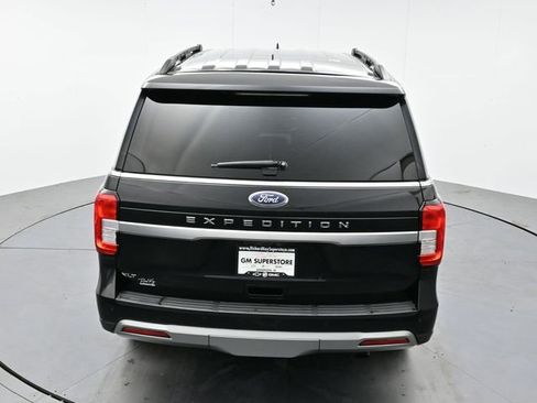 Used 2024 Ford Expedition XLT image 40
