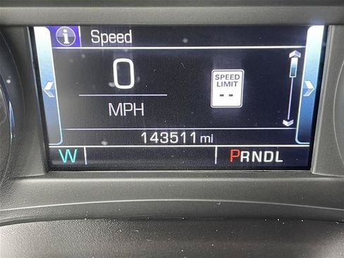 Used 2020 Chevrolet Suburban LT AWD/4WD image 3