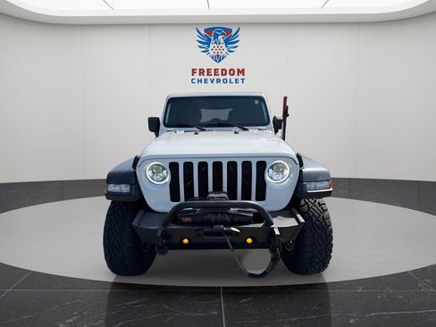 Used 2021 Jeep Gladiator Sport AWD/4WD image 8