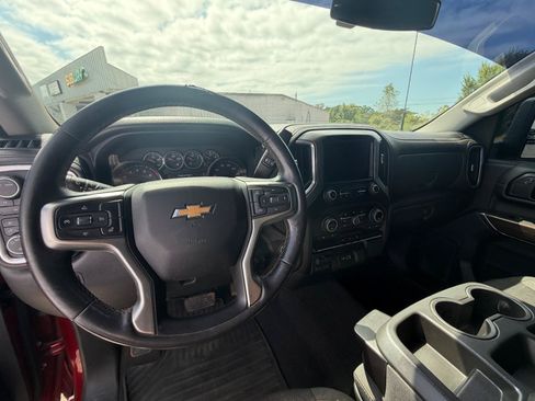 Used 2021 Chevrolet Silverado 2500 LT w/ Convenience Package AWD/4WD image 8