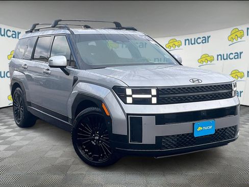 Used 2025 Hyundai Santa Fe Calligraphy image 1