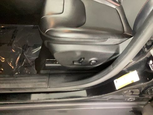 Used 2022 Jeep Cherokee Trailhawk w/ Trailer Tow Group image 14