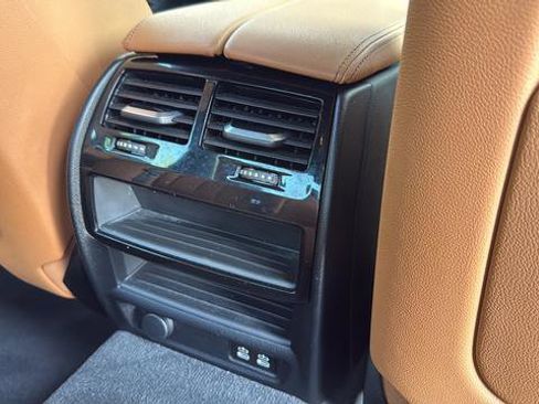 Used 2022 BMW 530i image 25