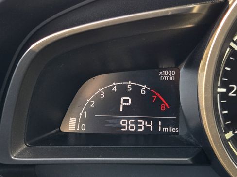 Used 2017 MAZDA MAZDA3 Touring image 24