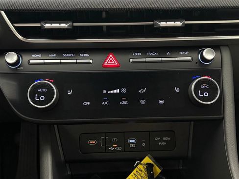 Used 2026 Hyundai Sonata SEL FWD image 23