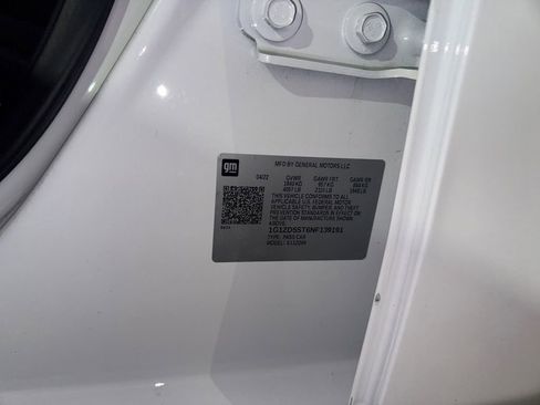 Used 2022 Chevrolet Malibu LT image 37