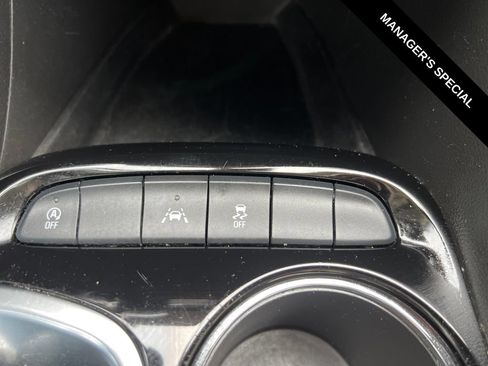 Used 2021 Buick Encore GX Select FWD image 26