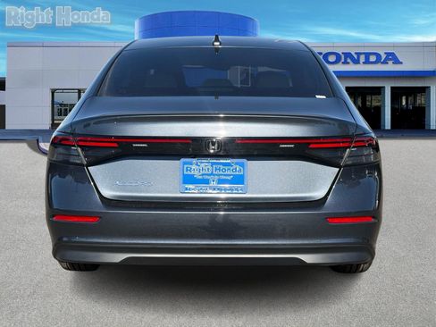 Certified 2025 Honda Accord LX image 8