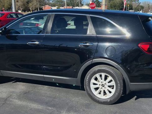 Used 2019 Kia Sorento L image 6