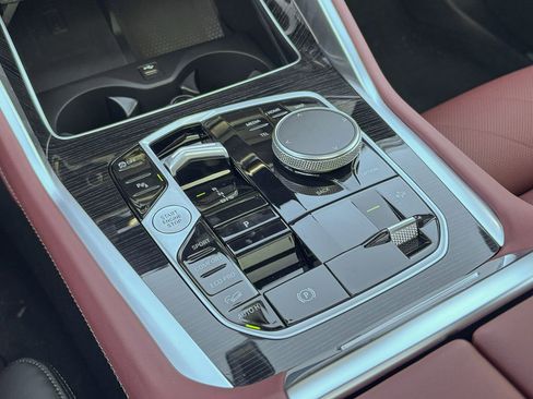 New 2026 BMW X6 xDrive40i w/ Climate Comfort Package image 26