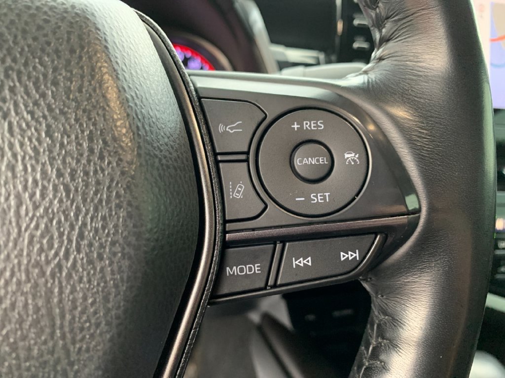 Used 2022 Toyota Camry XSE w/ Navigation Package FWD image 29
