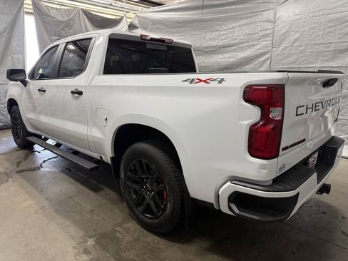 Used 2024 Chevrolet Silverado 1500 RST w/ Redline Edition AWD/4WD image 4