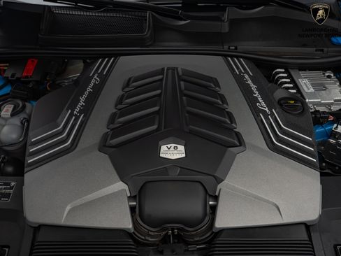 Used 2024 Lamborghini Urus S image 10