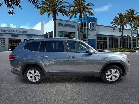 Used 2018 Volkswagen Atlas SE FWD image 9