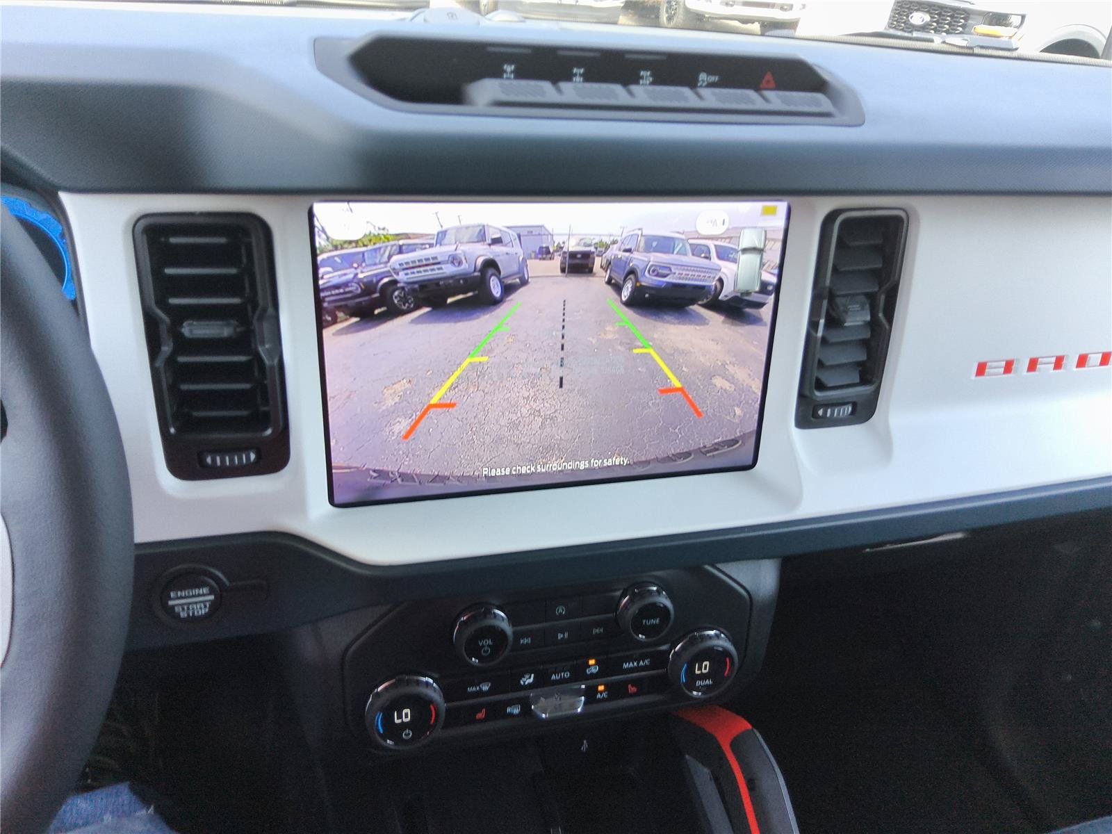 New 2026 Ford Bronco Heritage Edition AWD/4WD image 31