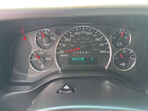 Used 2022 Chevrolet Express 2500 LS RWD image 12