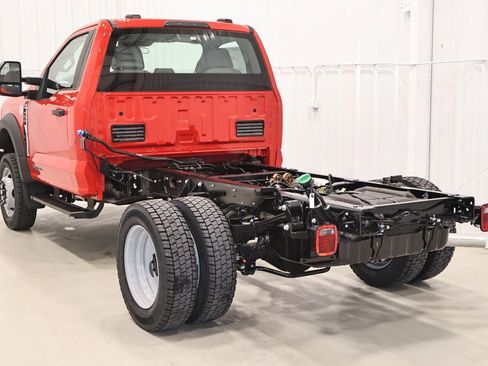 New 2026 Ford F550 4x4 Regular Cab Super Duty image 6