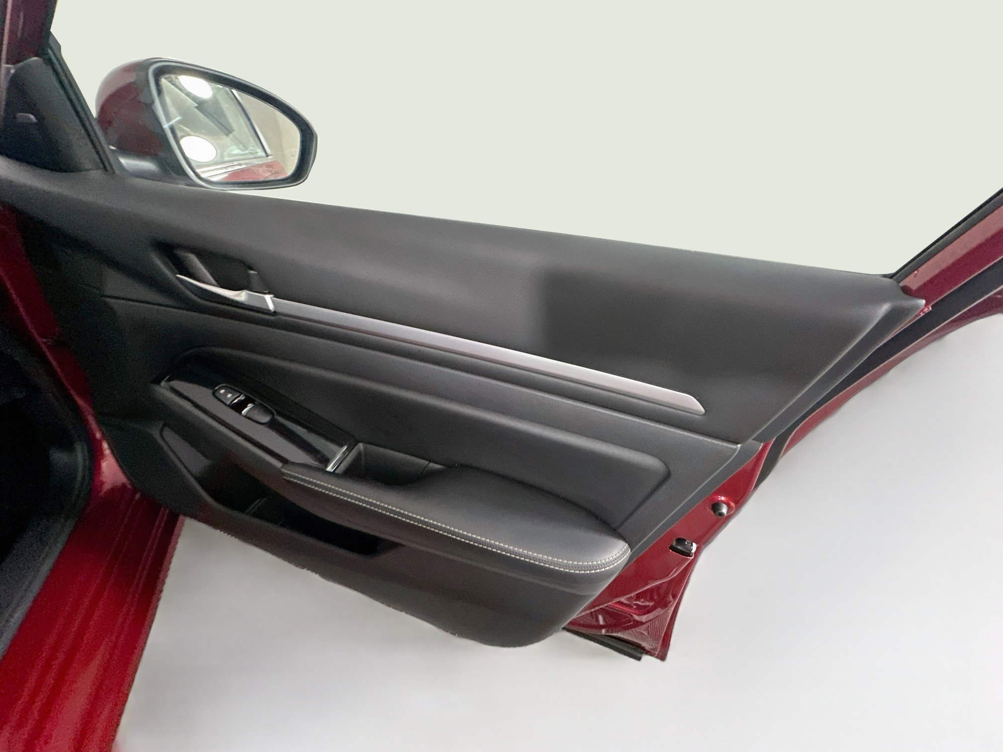 Used 2023 Nissan Altima 2.5 SV FWD image 29