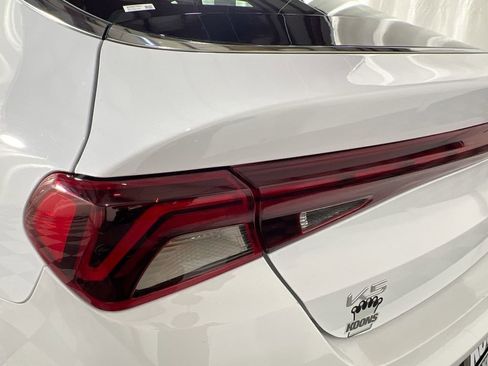 Used 2024 Kia K5 EX w/ EX Premium Package image 16