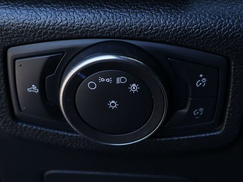 Used 2018 Ford F150 Raptor w/ Equipment Group 802A Luxury image 23