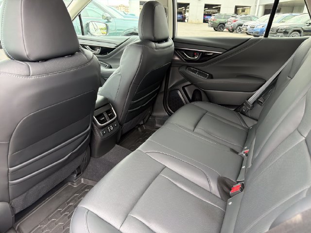 Certified 2025 Subaru Outback Touring AWD/4WD image 22