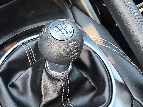 New 2026 MAZDA MX-5 Miata Club w/ Interior Package RWD image 25