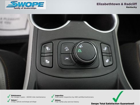 Used 2021 GMC Terrain SLT image 22