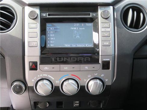 Used 2017 Toyota Tundra SR w/ Tundra Package #1 image 7