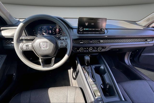 Used 2024 Honda Accord EX image 9