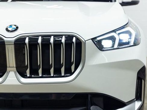 Used 2025 BMW X1 xDrive28i AWD/4WD image 7
