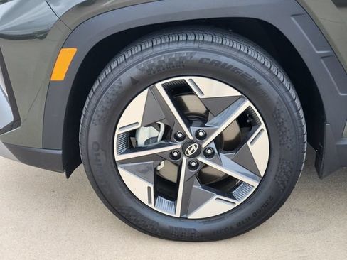 Certified 2025 Hyundai Tucson SEL FWD image 7