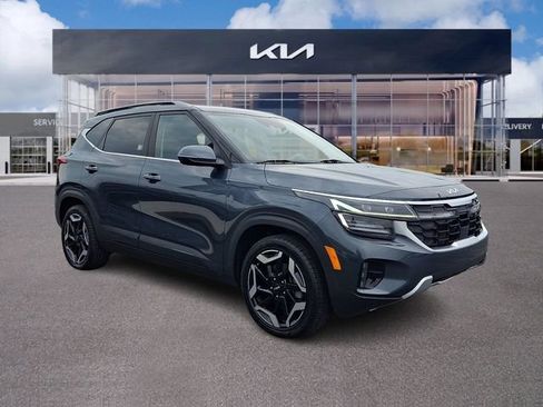 Certified 2024 Kia Seltos SX w/ SX Sunroof Package AWD/4WD image 1