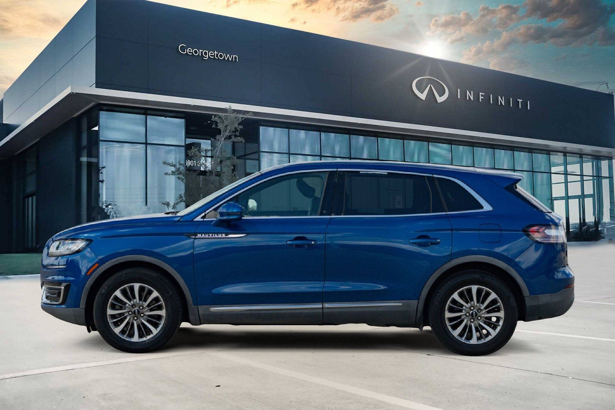 Used 2020 Lincoln Nautilus FWD w/ Equipment Group 101A image 7