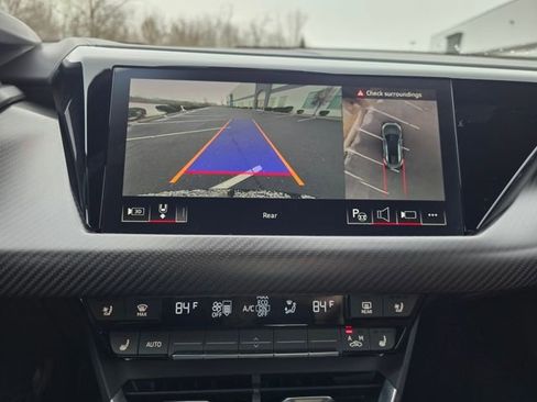 Used 2024 Audi RS e-tron GT w/ Carbon Performance Package image 50