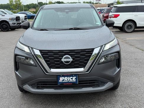 Used 2023 Nissan Rogue S AWD/4WD image 9