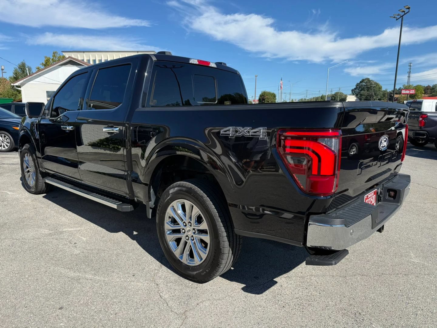 Used 2024 Ford F150 Lariat w/ Tow/Haul Package AWD/4WD image 3