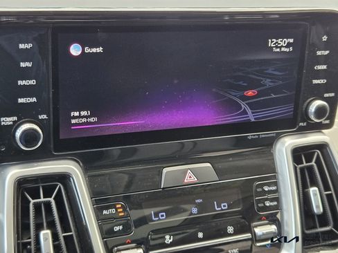 Certified 2022 Kia Sorento SX FWD image 23