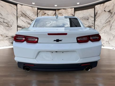 Used 2023 Chevrolet Camaro LT w/ Technology Package RWD image 8