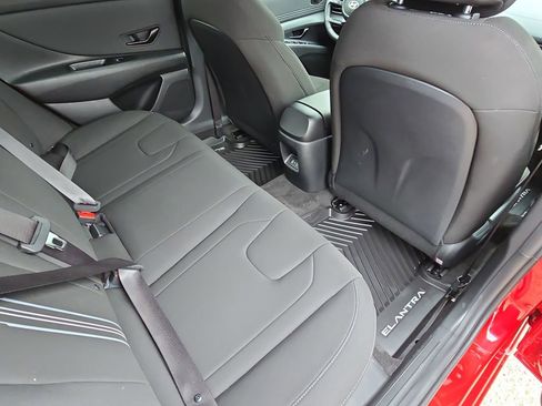 Certified 2026 Hyundai Elantra Sport FWD image 11