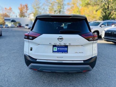 Used 2021 Nissan Rogue SL w/ Premium Package image 4