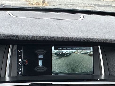 Used 2017 BMW X3 xDrive28i w/ Premium Package image 18