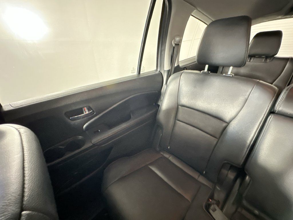 Used 2018 Honda Pilot EX-L image 12