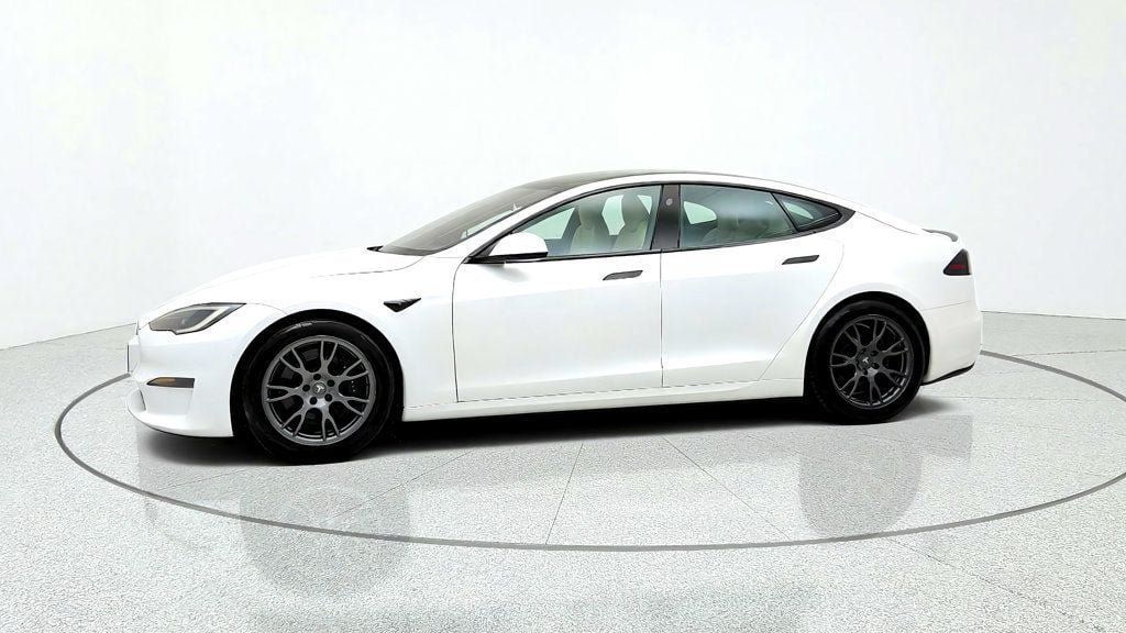 Used 2022 Tesla Model S Plaid AWD/4WD image 8