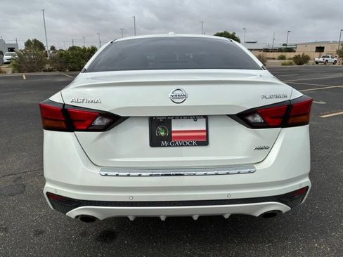 Certified 2021 Nissan Altima 2.5 Platinum AWD/4WD image 5