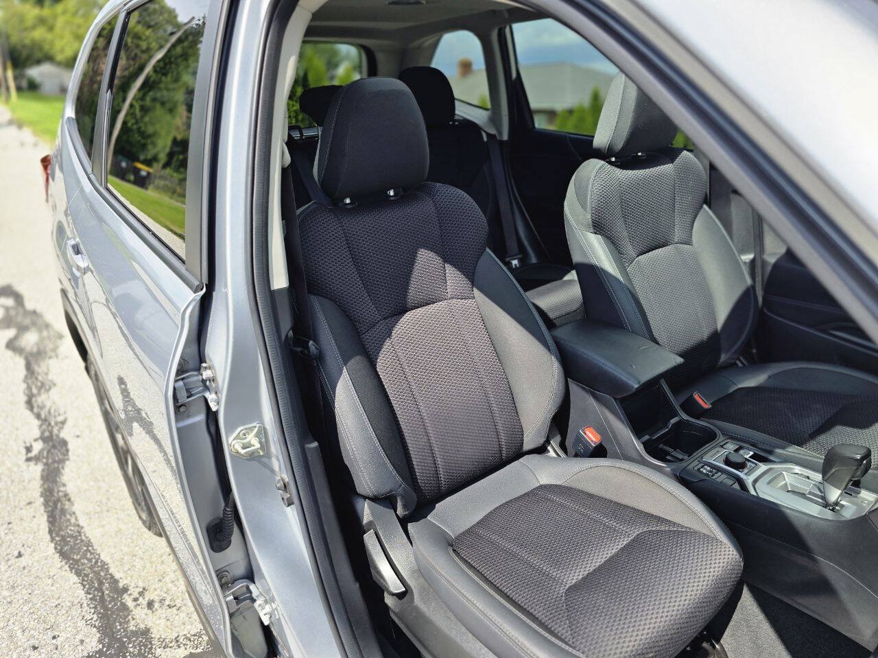 Used 2021 Subaru Forester Premium AWD/4WD image 17